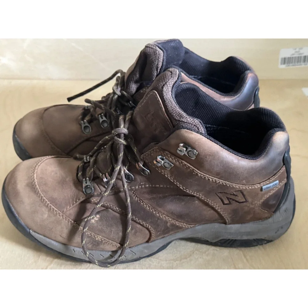 New Balance 977 Mens Brown Leather GORE-TEX Hiking Walking Boots MW977GT Size 10